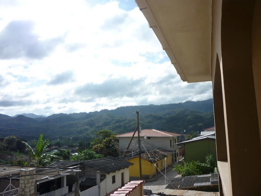 Hotel La Escalinata Copán Εξωτερικό φωτογραφία